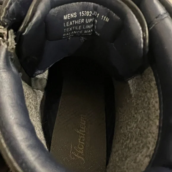 Men's Black Florsheim Renegade Wingtip Boots size 11 - Picture 4 of 5